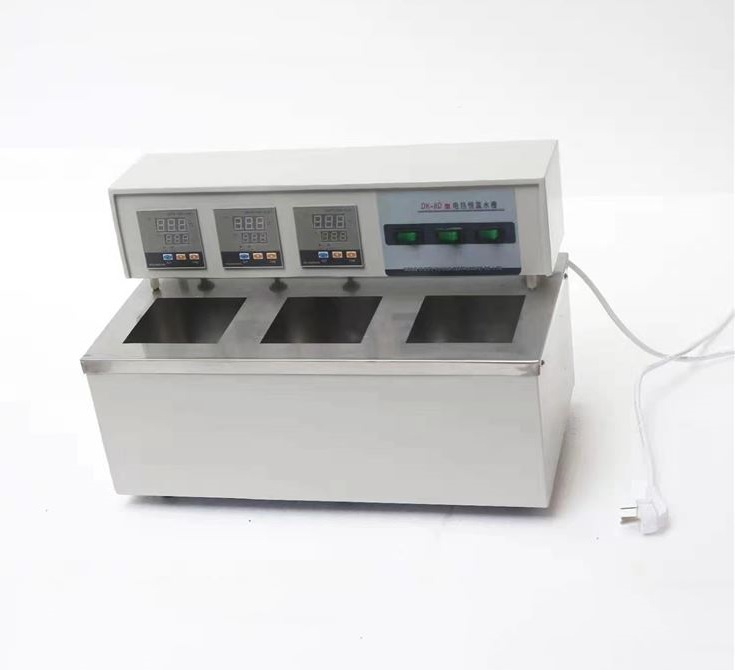 DK-8D三孔三温数显恒温水浴槽